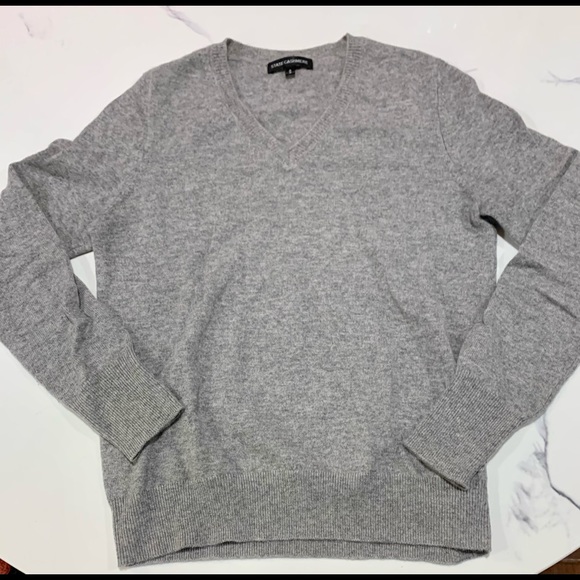 Cashmere Women's 100% Cashmere V-Neck Sweater - Picture 6 of 13